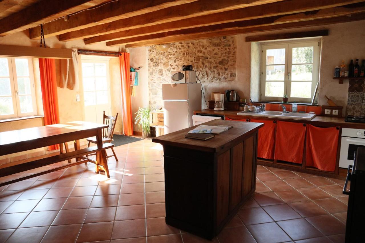 Gîte de la Barlière Secondigny Extérieur photo