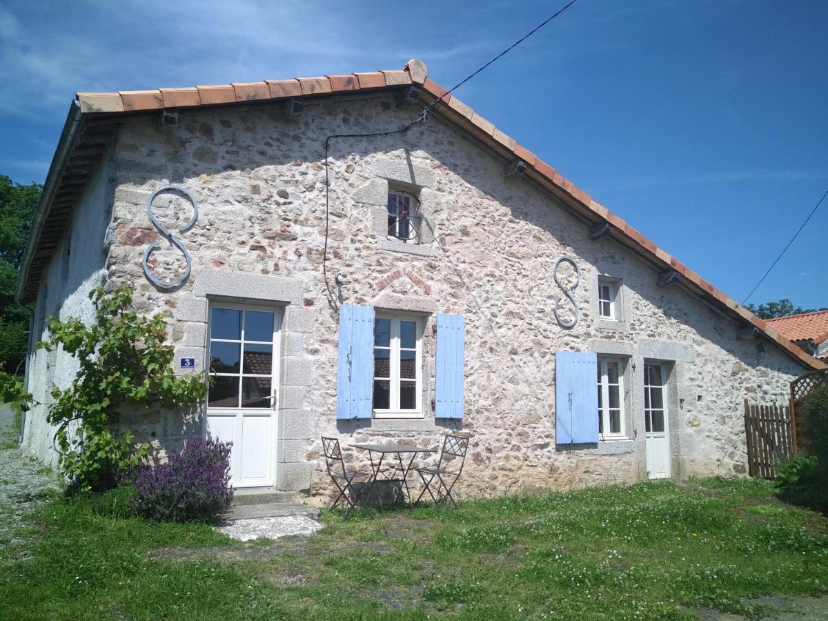 Gîte de la Barlière Secondigny Extérieur photo